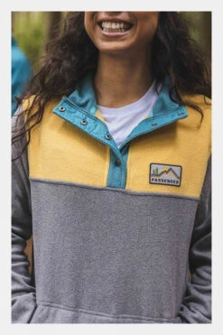 Passenger Womens Willow Recycled Polar Fleece Pullover 18 Passenger Womens Willow Recycled Polar Fleece Pullover -Urban Threads a11bfa0181 7373 c