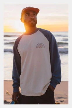 Passenger Mens Good Vibes Recycled Cotton Sweatshirt -Urban Threads a12bea0003 4011 g