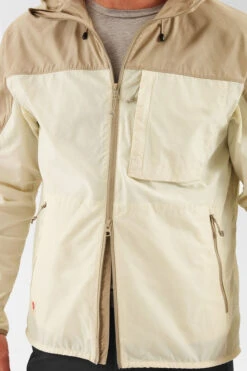 Fjallraven Mens High Coast Wind Jacket 18 Fjallraven Mens High Coast Wind Jacket -Urban Threads a1614092 1114 u