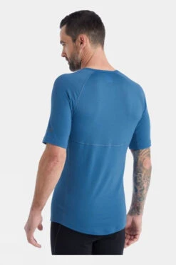 Icebreaker Mens 150 Zone Crewe Tee -Urban Threads a1914049 4041 c