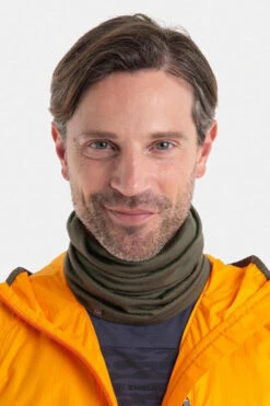 Icebreaker Merino 200 Oasis Flexi Chute Neckwarmer -Urban Threads a3312034 5454 c