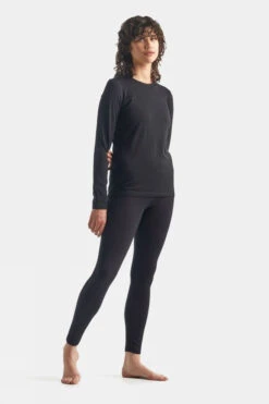 Icebreaker Womens 200 Oasis Long Sleeve Crew Top -Urban Threads a4924800 7070 o