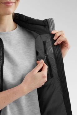 Rab Womens Cirrus Vest -Urban Threads b11abb0306 7070 w