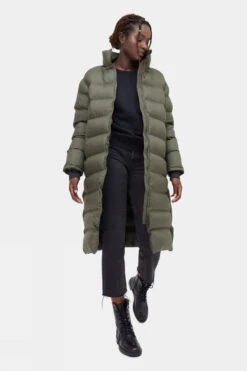 Tentree Womens Cloud Shell Long PufferJacket -Urban Threads b11acb0181 5454 d