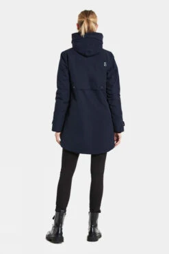 Didriksons Womens Helle Parka 5 16 Didriksons Womens Helle Parka 5 -Urban Threads b11acb0189 4444 f