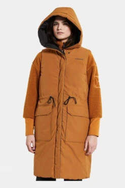 Didriksons Womens Aviva Reversible Vest -Urban Threads b11acb0227 7020 e