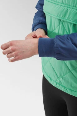 Womens Ocean Insulated Half Zip Jacket -Urban Threads b11acb0253 5050 t