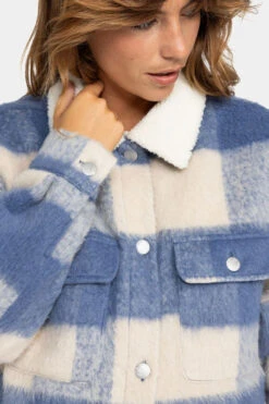 Roxy Womens Passage Of Time Shacket -Urban Threads b11acb0415 1616 f