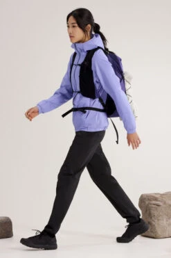 Arc'teryx Womens Atom Hooded Jacket -Urban Threads b11acb0430 9393 f