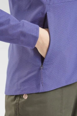 Patagonia Womens R1 Crossstrata Hoody Jacket -Urban Threads b11ad90140 9090 u