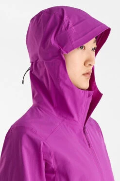 Arc'teryx Womens Gamma Lightweight Hooded Jacket -Urban Threads b11ad90167 9090 k