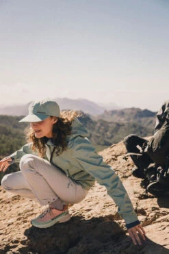 Womens Mountain Light Hardshell Jacket -Urban Threads b11ae90510 5959 q