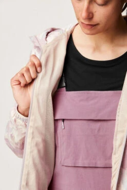 Picture Womens Scale Printed Jacket -Urban Threads b11af90091 9393 l