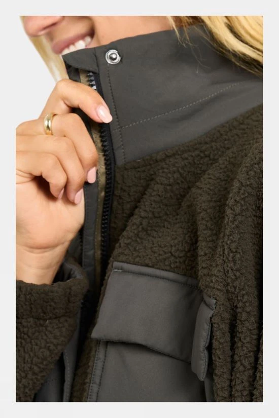 Vuori Womens Utility Sherpa Jacket 11 Vuori Womens Utility Sherpa Jacket - Image 9