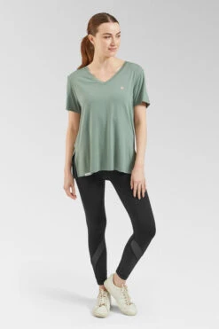 Womens Relaxed T-Shirt 16 Womens Relaxed T-Shirt -Urban Threads b11bac0826 5353 r