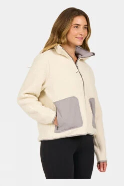 Vuori Womens Alpine Sherpa Jacket -Urban Threads b11bea0020 1111 b