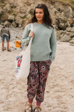 Womens Cove Recycled Knitted Jumper Sweatshirt 23 Womens Cove Recycled Knitted Jumper Sweatshirt -Urban Threads b11bfa0385 5353 d