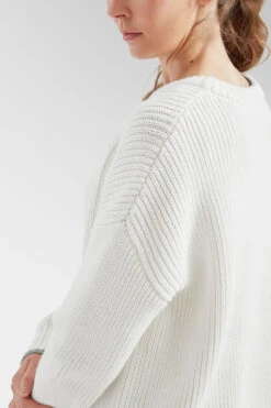 Womens Gondwana Classic Knitted Jumper 19 Womens Gondwana Classic Knitted Jumper -Urban Threads b11bfa0386 1111 x