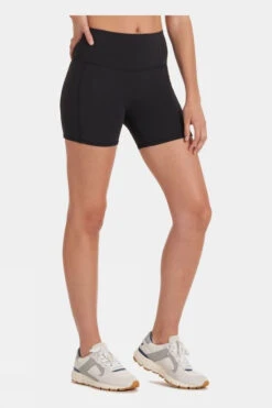 Vuori Womens Studio Pocket Shorts