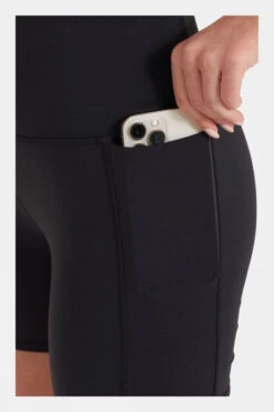 Vuori Womens Studio Pocket Shorts -Urban Threads b11caa0151 7070 s