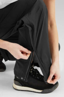 Rab Womens Downpour Hike 2.5 Waterproof Pants 15 Rab Womens Downpour Hike 2.5 Waterproof Pants -Urban Threads b11cea0062 7070 x