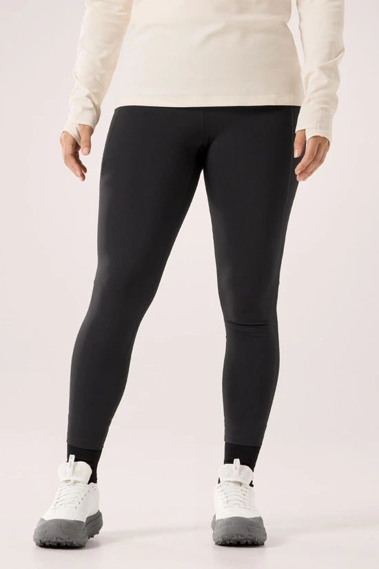 Arc'teryx Womens Essent High-Rise 26' Leggings 4 Arc'teryx Womens Essent High-Rise 26' Leggings - Image 2