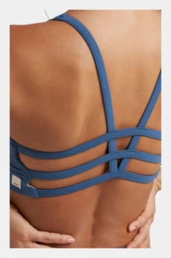 Vuori Womens Yosemite Sports Bra -Urban Threads b11gb90033 4040 n