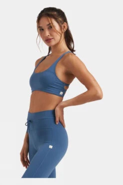 Vuori Womens Yosemite Sports Bra -Urban Threads b11gb90033 4040 q