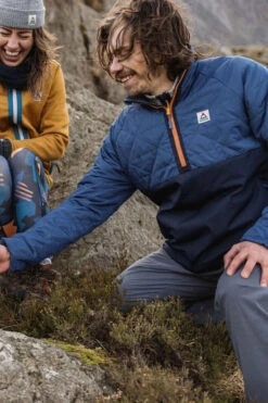 Mens Pursue Recycled Thermore Insulated Jacket -Urban Threads b12acb0368 4144 g