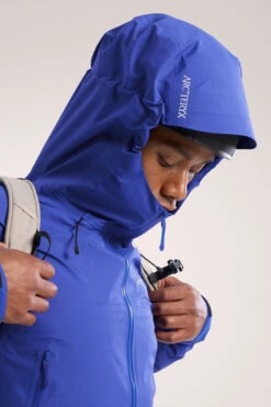 Arc'teryx Mens Beta SL Jacket 18 Arc'teryx Mens Beta SL Jacket -Urban Threads b12ae90484 4040 h