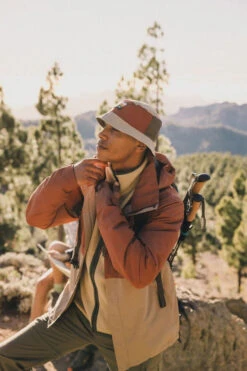 Mens Adventure Jacket II -Urban Threads b12ae90532 6064 k