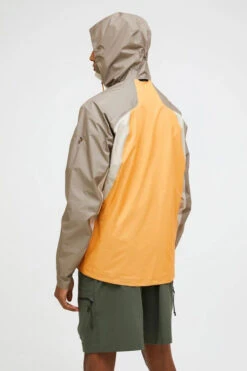 Peak Performance Mens Trail 3L Hipe Jacket 15 Peak Performance Mens Trail 3L Hipe Jacket -Urban Threads b12ae90554 5416 f