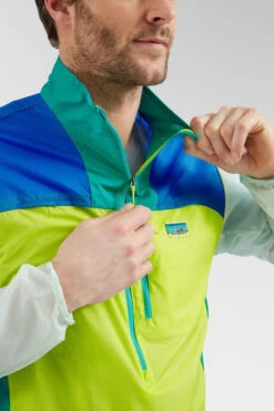 Patagonia Mens Houdini Stash Half Zip Pullover -Urban Threads b12af90106 5757 w