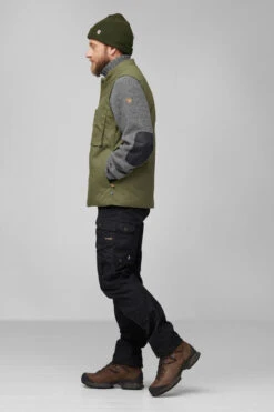 Fjallraven Mens Singi Padded Vest -Urban Threads b12ah90123 5555 f