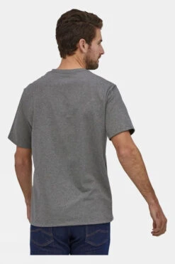 Patagonia Mens P-6 Label Pocket Responsibili-Tee -Urban Threads b12bac0679 7272 c