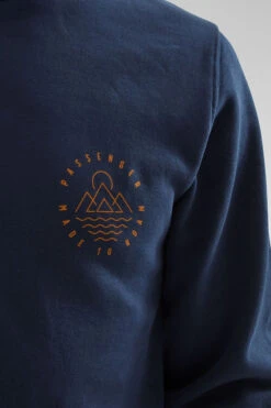 Mens Escapism Sweatshirt -Urban Threads b12bea0100 4444 t