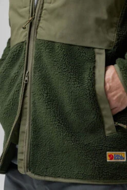 Fjallraven Mens Vardag Pile Fleece Jacket 16 Fjallraven Mens Vardag Pile Fleece Jacket -Urban Threads b12bec0217 5454 f