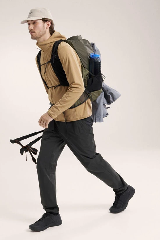 Arc'teryx Mens Kyanite Lightweight Hooded Fleece 8 Arc'teryx Mens Kyanite Lightweight Hooded Fleece - Image 6