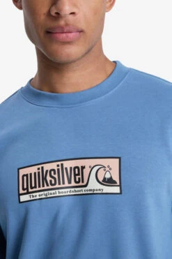 Quiksilver Mens Graphic Crew Neck Sweatshirt -Urban Threads b12bfa0436 4040 g