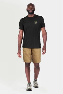Fjallraven Mens Abisko Hike Shorts -Urban Threads b12caa0295 6464 h