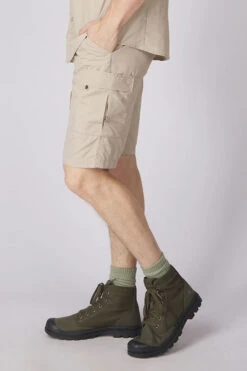 Mens Jungle Travel Cargo Shorts -Urban Threads b12caa0316 1616 e