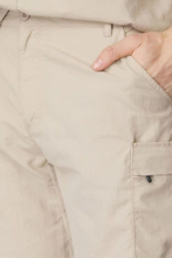 Mens Jungle Travel Cargo Shorts -Urban Threads b12caa0316 1616 g