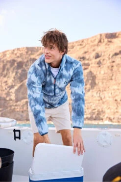 Mens Fitz Roy Cargo Shorts -Urban Threads b12caa0556 1616 c