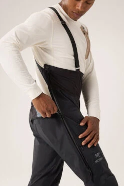 Arc'teryx Mens Alpha Sv Bib Waterproof Trousers 13 Arc'teryx Mens Alpha Sv Bib Waterproof Trousers -Urban Threads b12cea0077 7070 e