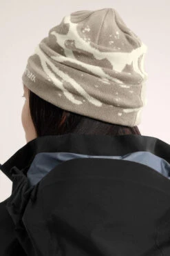 Arc'teryx Grotto Toque Beanie 8 Arc'teryx Grotto Toque Beanie -Urban Threads b13jfc0304 1610 c