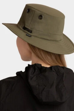 Tilley T5 Adventure Ultralight Hat -Urban Threads b13jfe0039 5454 d