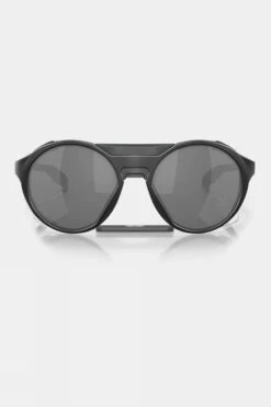 Oakley Unisex Clifden Sunglasses -Urban Threads b45a390064 7070 b