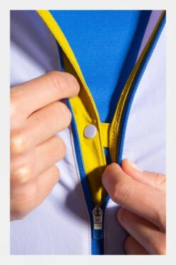 Brooks Womens Canopy Jacket 20 Brooks Womens Canopy Jacket -Urban Threads c11ad90008 2040 u