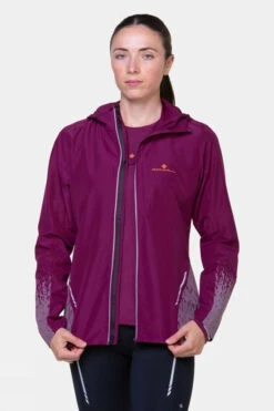 RONHILL Womens Tech Reflect Jacket -Urban Threads c11ad90073 9086 c