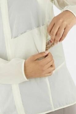 Salomon Womens Sense Aero Wind Jacket 17 Salomon Womens Sense Aero Wind Jacket -Urban Threads c11af90040 1212 g